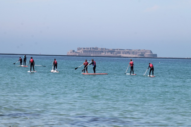 STAND UP PADDLE